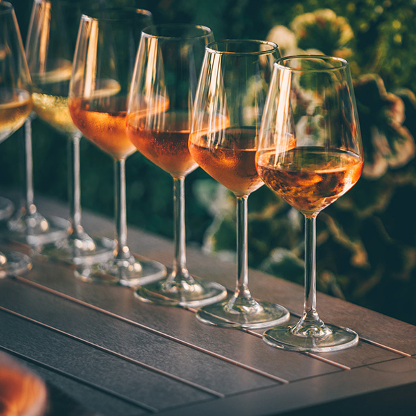 Rosé Wine: Exploring Natural Options and the Controversy Surrounding Its Color